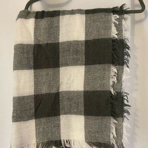 Aerie Blanket Scarf